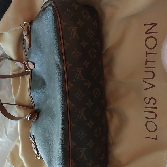 Louis Vuitton purse - Picture 3 of 7